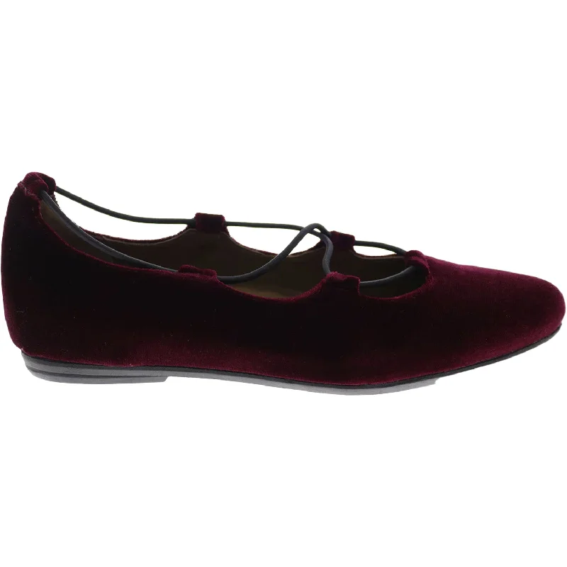 casual shoes for fashionably casual wear-Casual shoes for summer parties-Women's Earthies Essen Burgundy Velvet