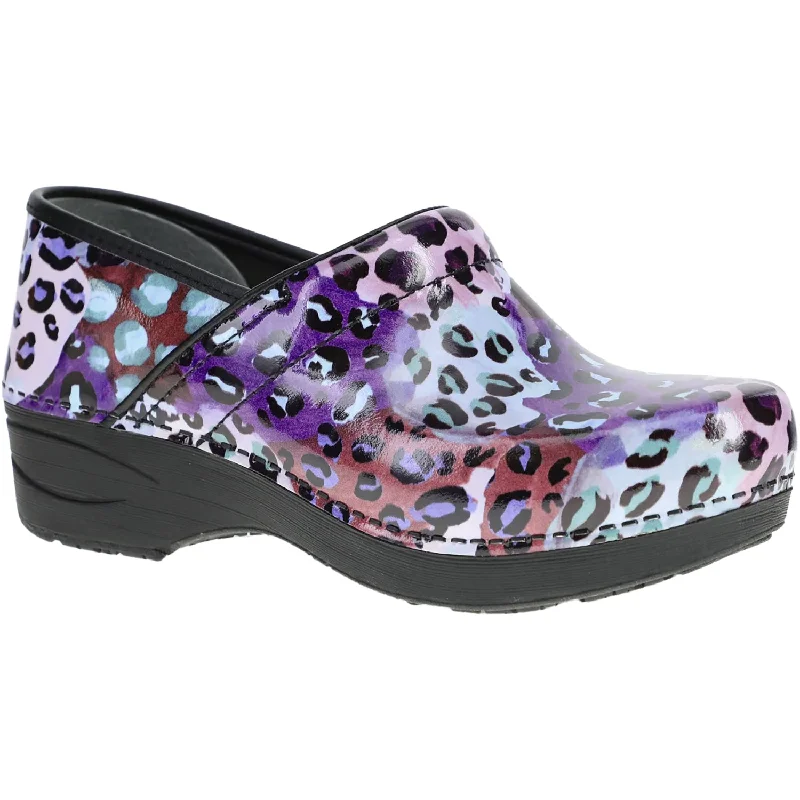 mules-&-clogs-for-heel-pain-Mules-for-comfort-and-style-Women's Dansko XP 2.0 Purple Leopard Patent