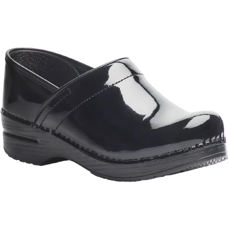 mules-&-clogs-with-massage-footbed-Mules-with-chunky-platform-Women's Dansko Professional Black Patent Leather