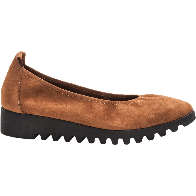 casual shoes for fun adventures-Casual shoes for light errands and active days-Women's Aetrex Brianna Scotch Suede