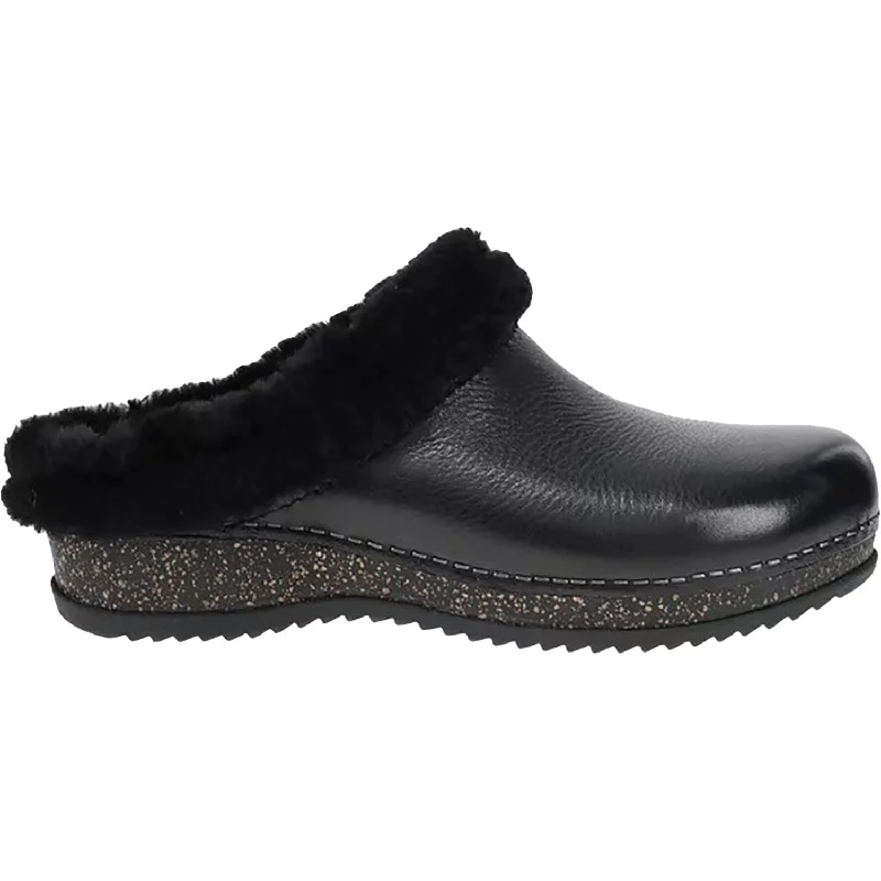 mules-&-clogs-with-earthy-tones-Leather-mules-for-casual-look-Women's Dansko Magda Black Wazy Milled