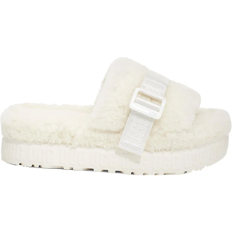 plush cushioned slippers-  slippers for sleeping in-Women's UGG Fluffita White Sheepskin